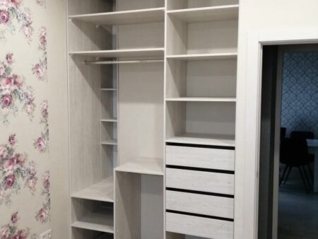 Встроенный шкаф-купе для Ольги