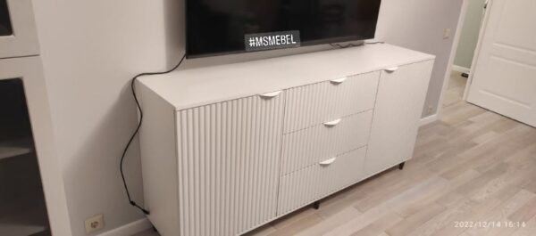 TV тумба с популярными волнистыми фасадами для Марины
